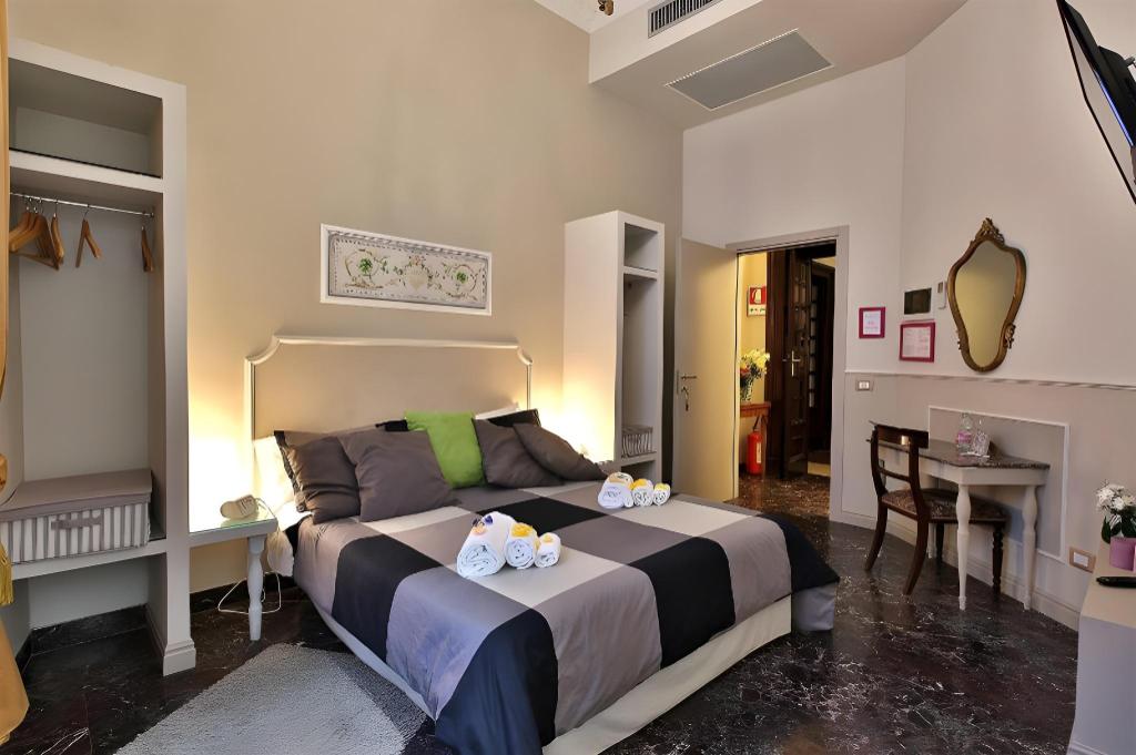 Фото Alibrandi Palace