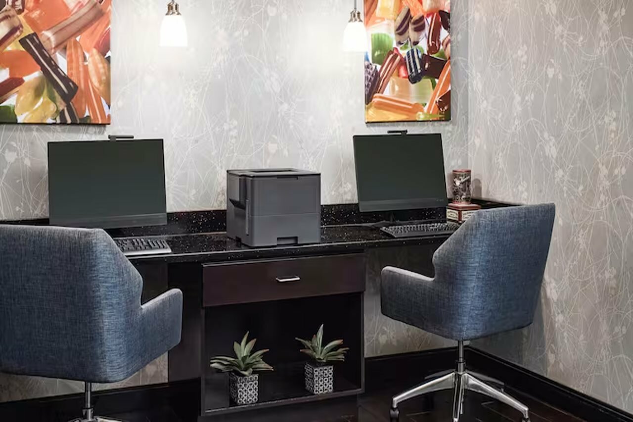 Фото Hampton Inn & Suites Hershey Near The Park