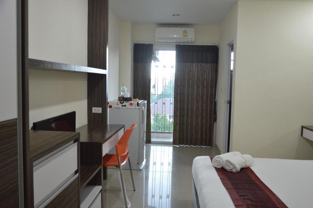 Фото Bright Apartment Hat Yai