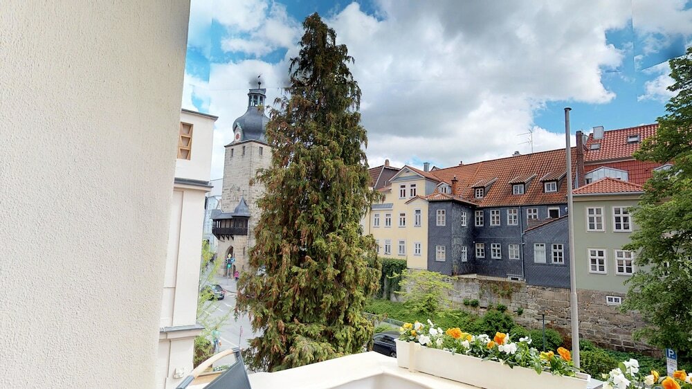 Фото Hotel Goldene Traube