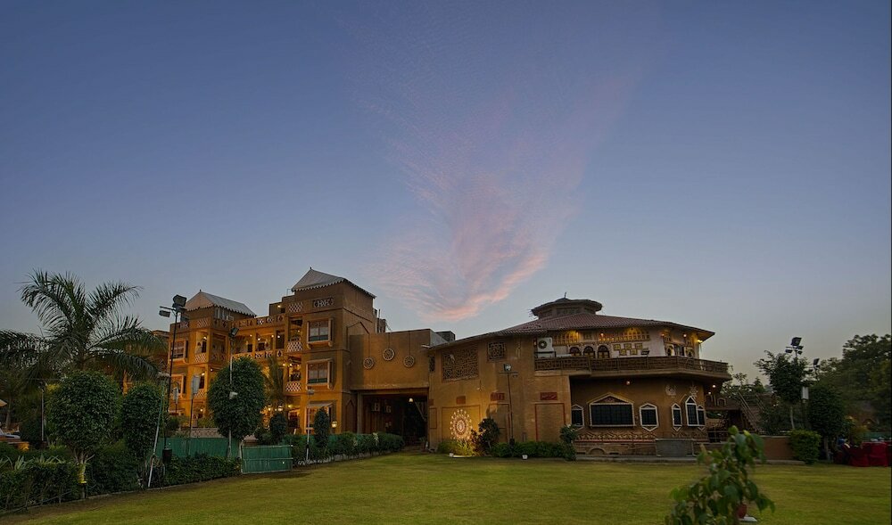 Фото отеля 3