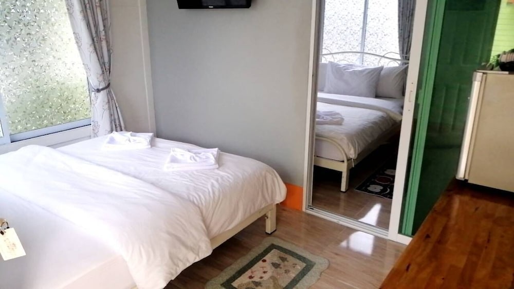 Фото Rim Nam Lomyen Resort