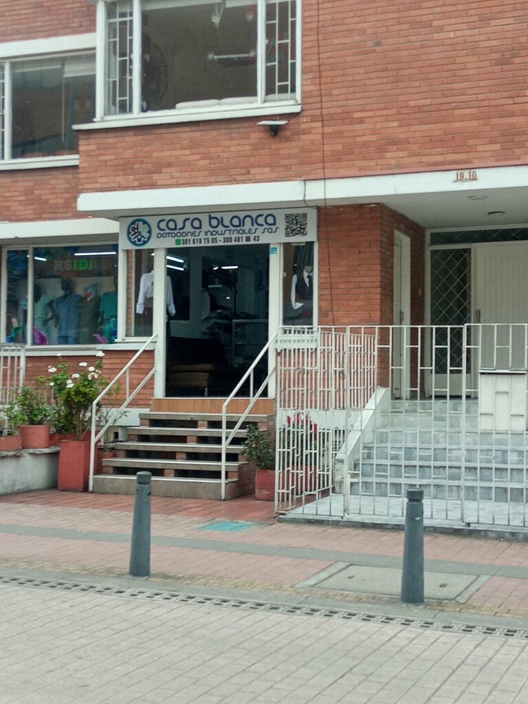 Workwear Casa Blanca Uniformes, Bogota, photo