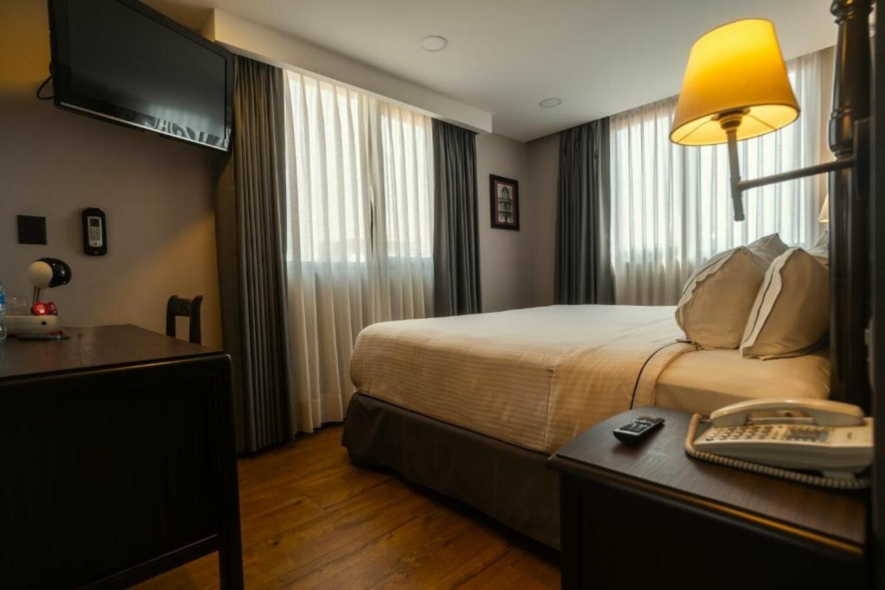 Фото Hotel Canada