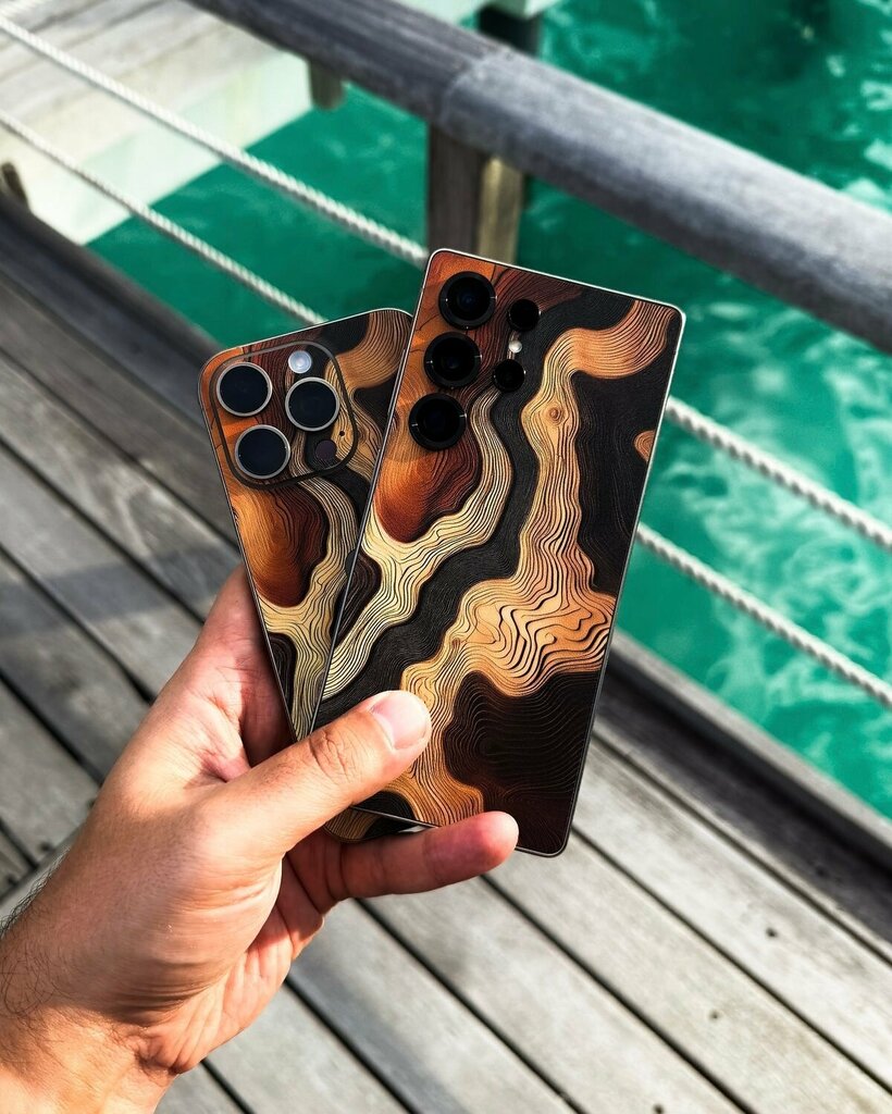 Items for mobile phones TechnoSave, Molodcheno, photo