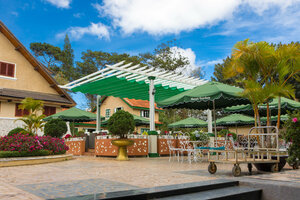 Гостиница Mercure Dalat Resort