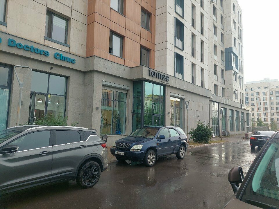 Clothing store Tomee, Astana, photo