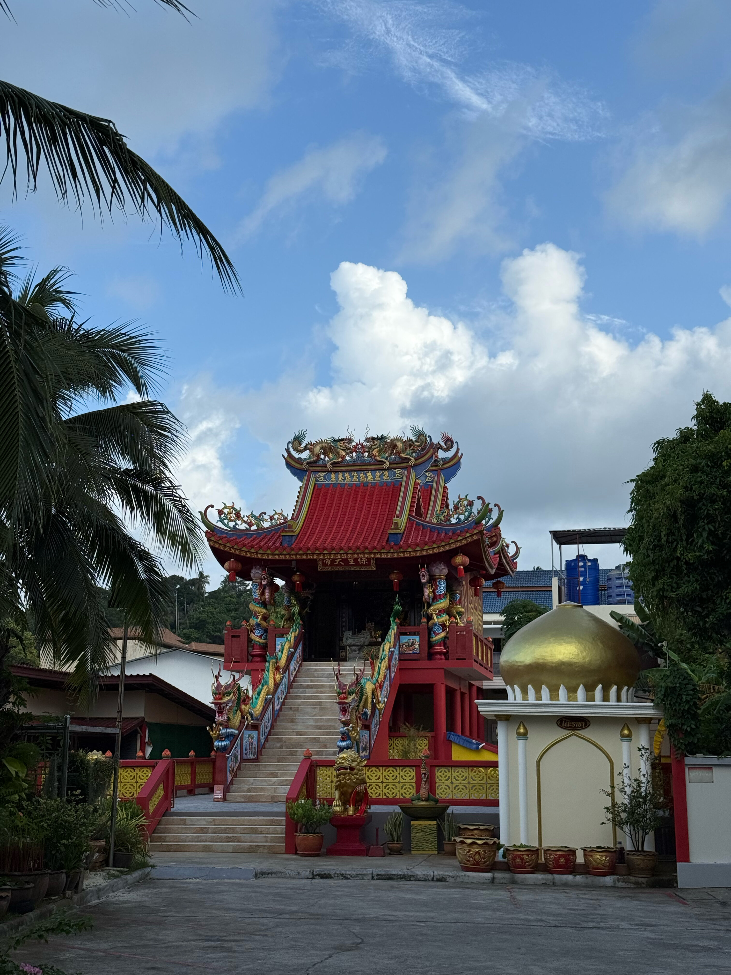 Фото The Beach Heights Resort