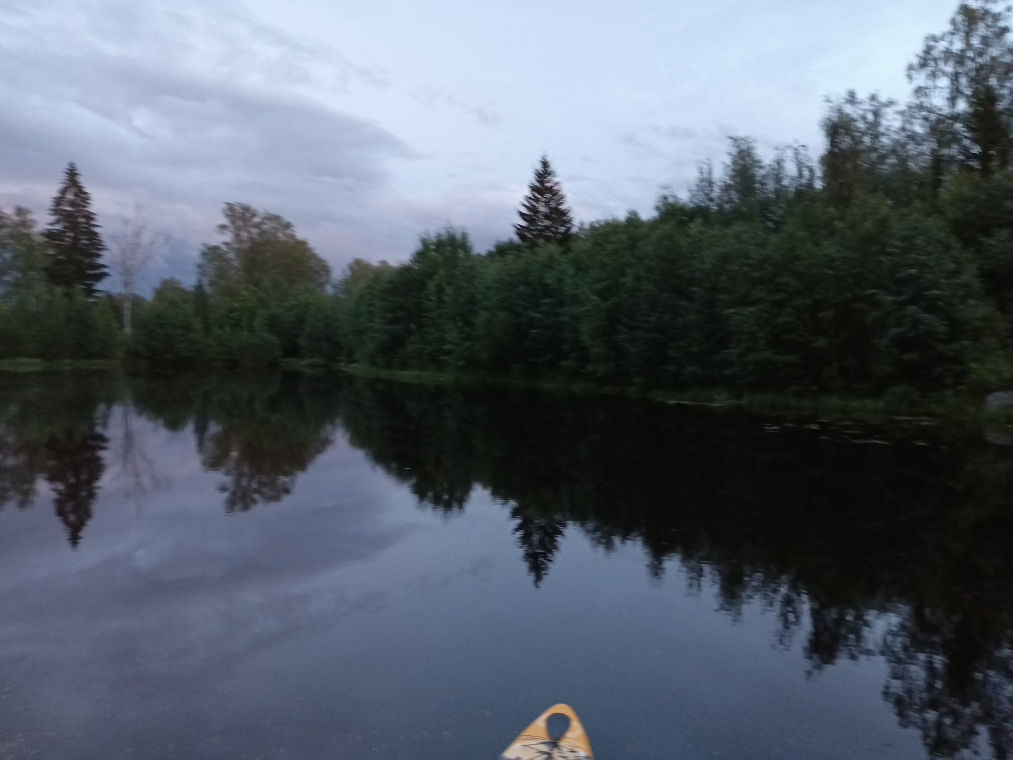 Фото Klever House, Стеклянный Ручей