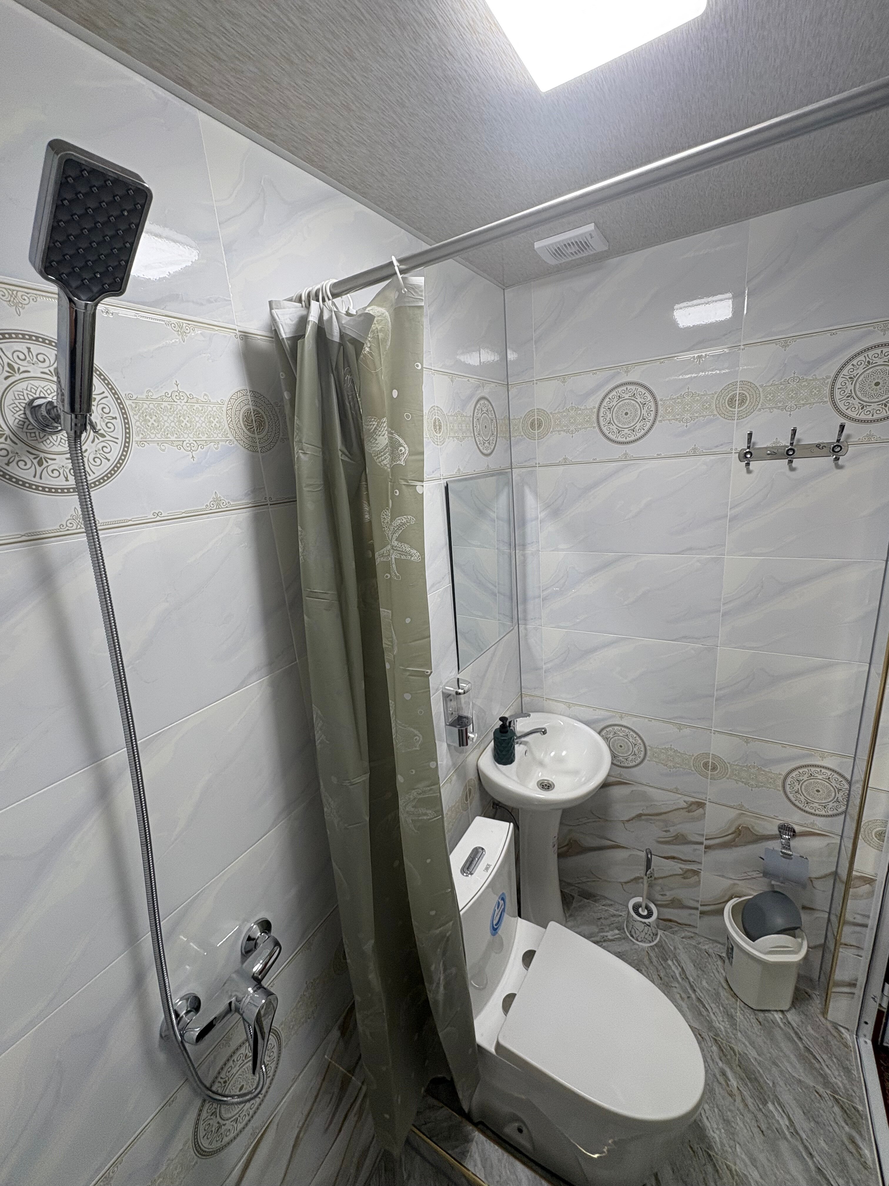Фото Fayz Guest House