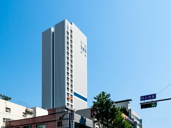 Фото Urbanstay Busan Cityhall