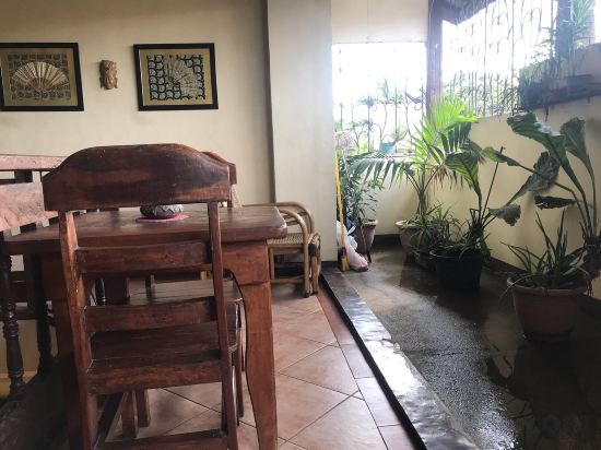 Фото Centro Mactan Suites