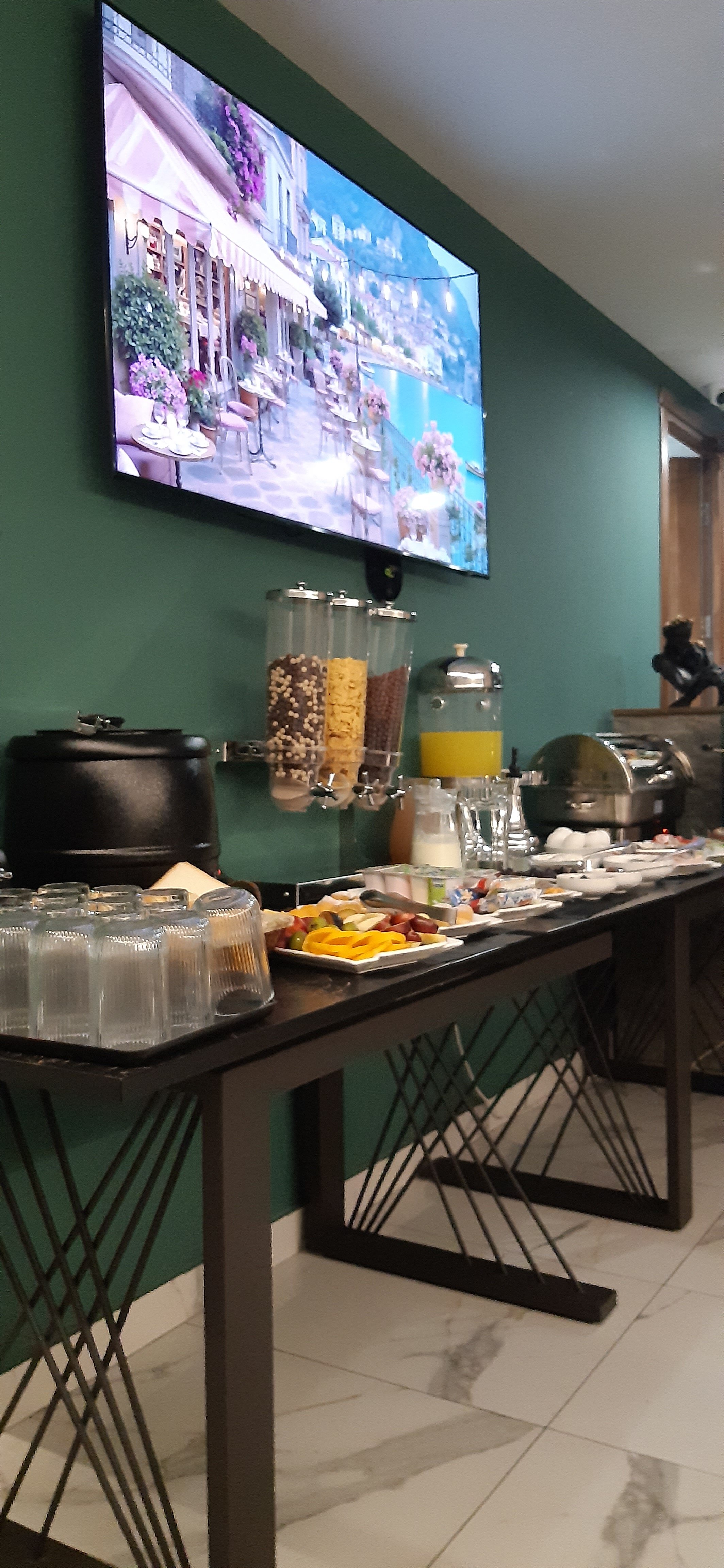 Фото Avenue 23 Boutique Hotel