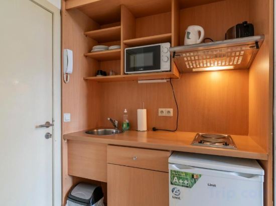 Фото Condo Gardens Brussels