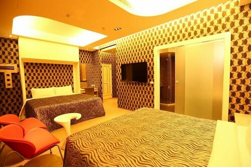 Гостиница Yuan Chyau Motel в Тайчжуне