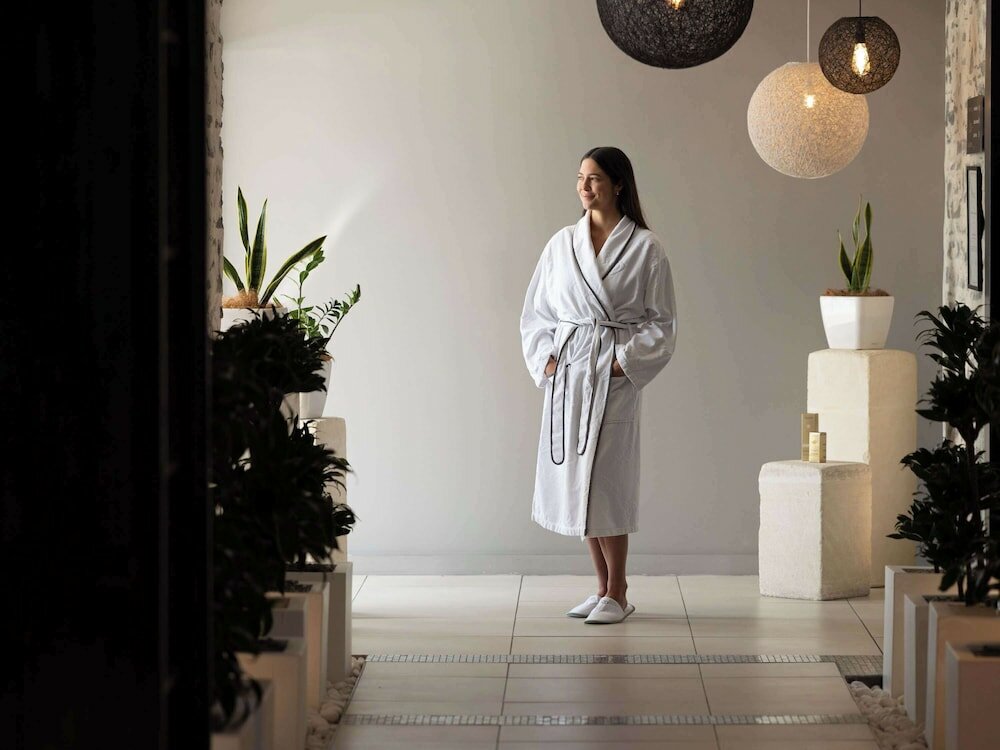 Фото Sofitel Queenstown Hotel and SPA