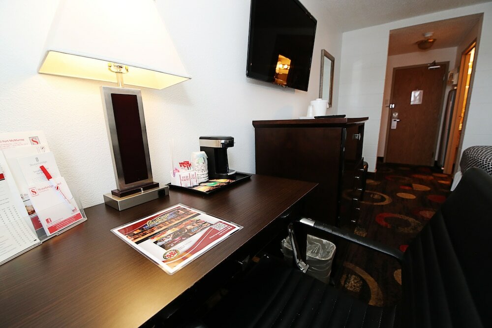 Фото Stonebridge Hotel