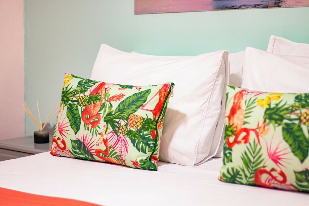 Фото Hotel Taybo Beach