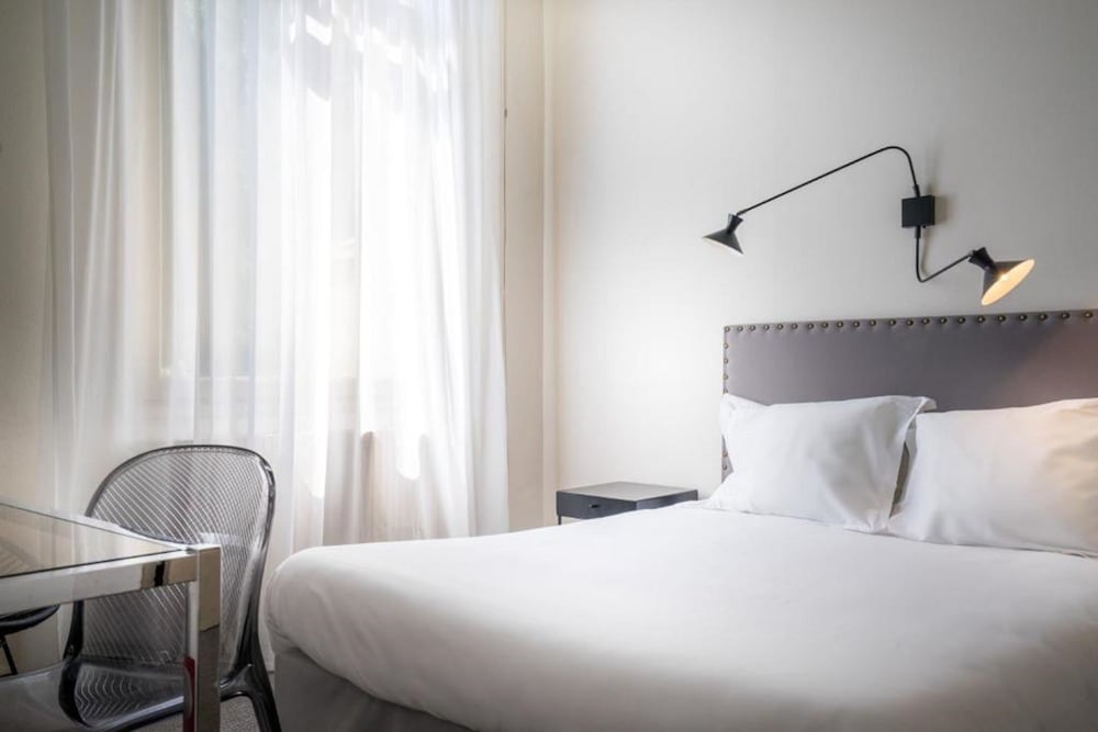 Фото Hotel D'angleterre