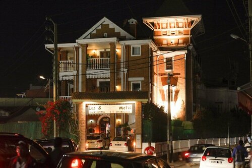 Гостиница Guest House Les 3 Metis в Антананариву