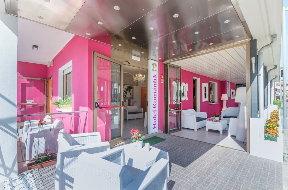 Фото Hotel Romantik