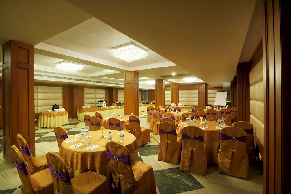 Фото Hotel D Courtyard