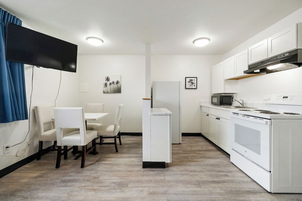 Фото Kennewick Suites