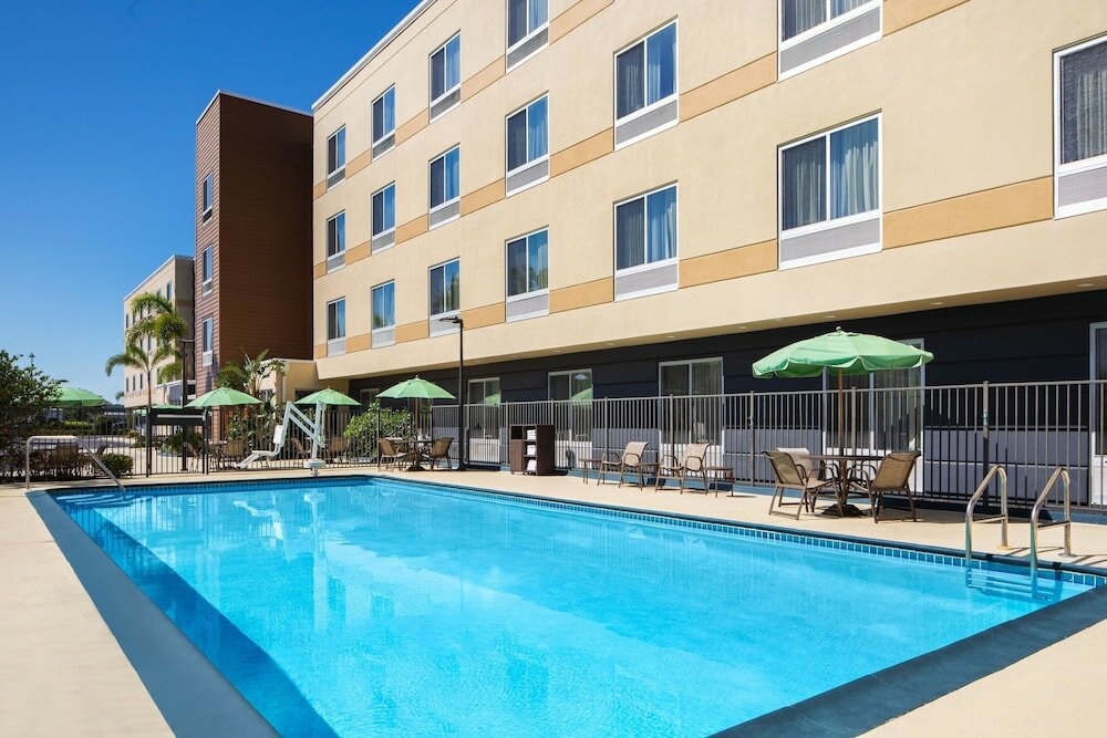 Фото Fairfield Inn and Suites Orlando Kissimmee Celebration