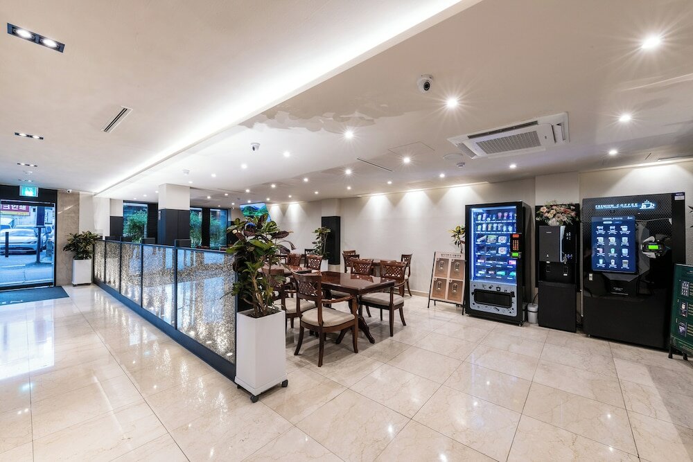 Фото New Chonji Hotel