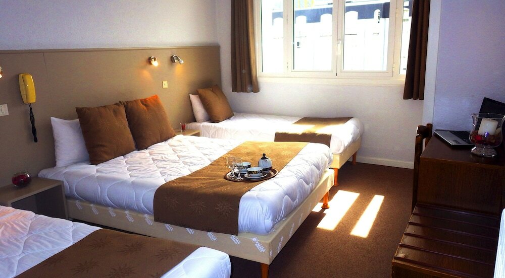 Фото Adonis Lourdes - Notre Dame de la Sarte