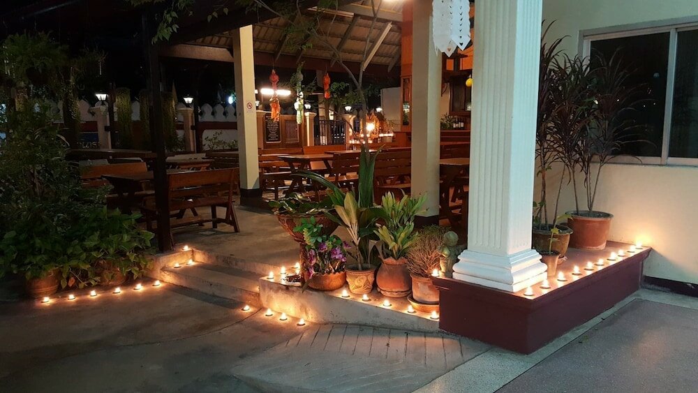 Фото Safe House Court