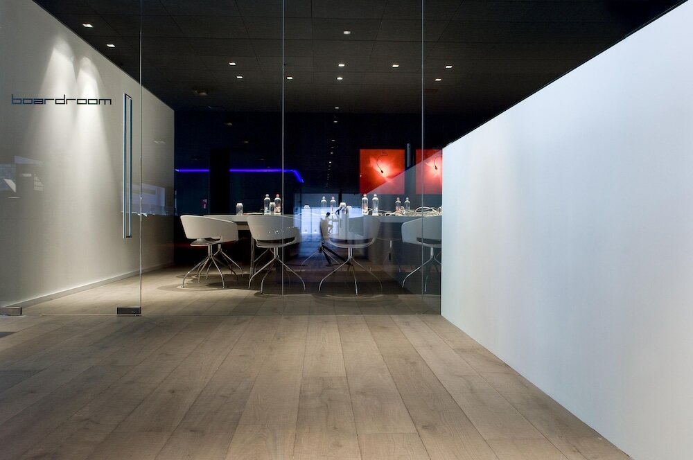 Фото Carbon Hotel - Different Hotels