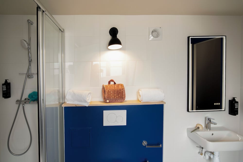 Фото Ibis Styles Paris Opéra Lafayette