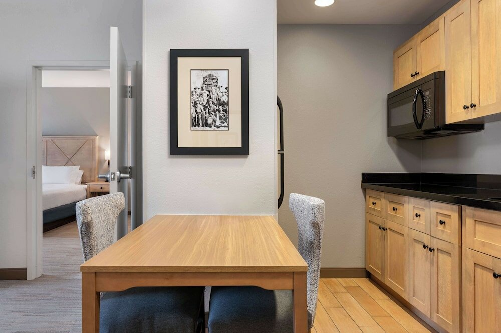 Фото Hampton Inn & Suites Dodge City