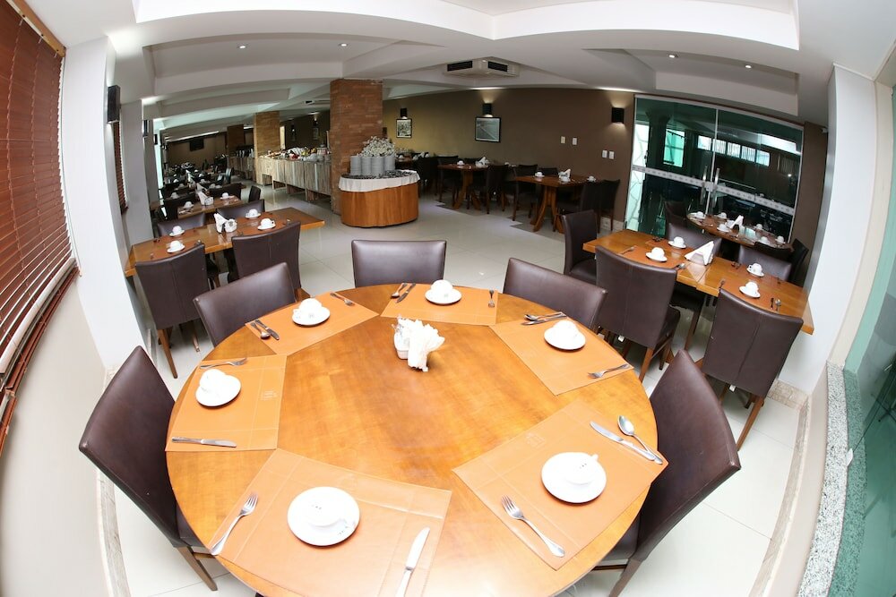 Фото Real Classic Hotel