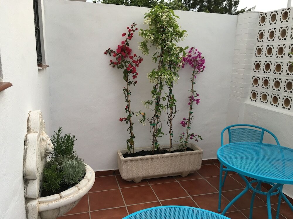 Фото La Moraga De Poniente Málaga Hostel