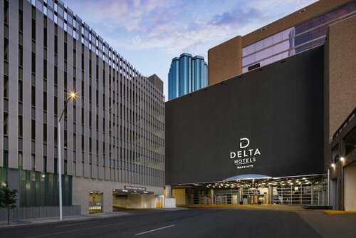 Внешний вид отеля Delta Edmonton Centre Suite Hotel в Эдмонтоне, фото 1