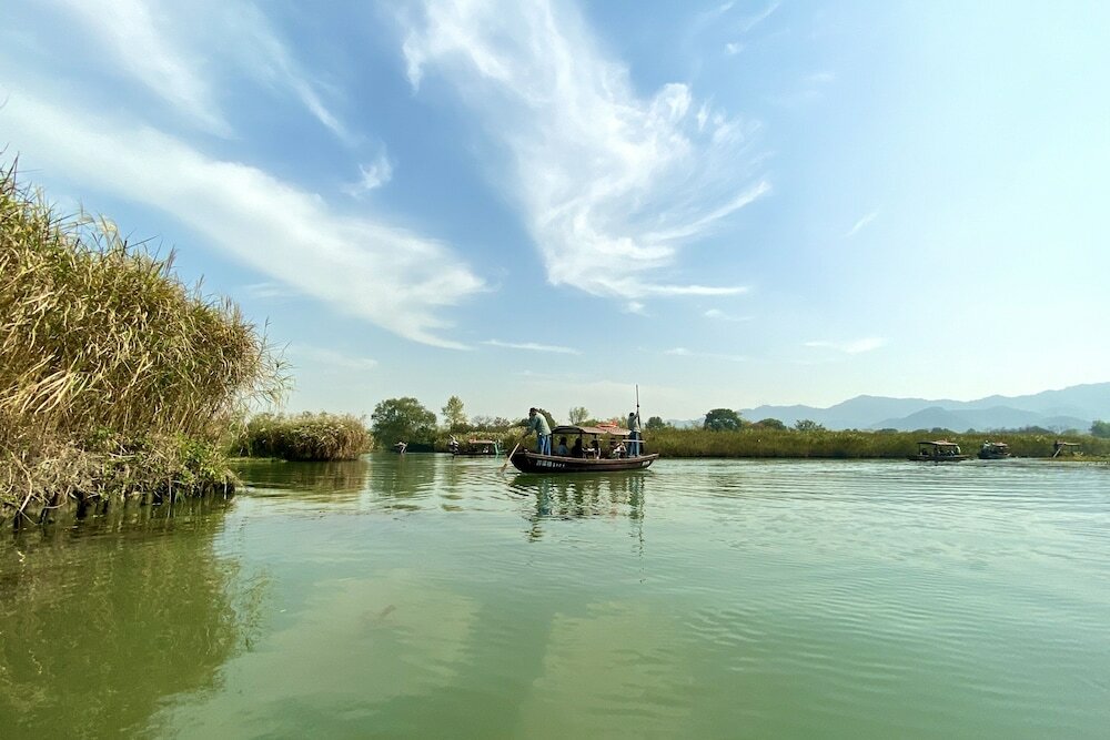 Фото Sheraton Grand Hangzhou Wetland Park Resort