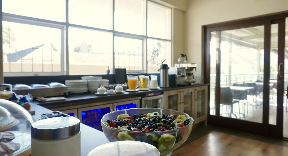 Фото Sundown Manor Guest House