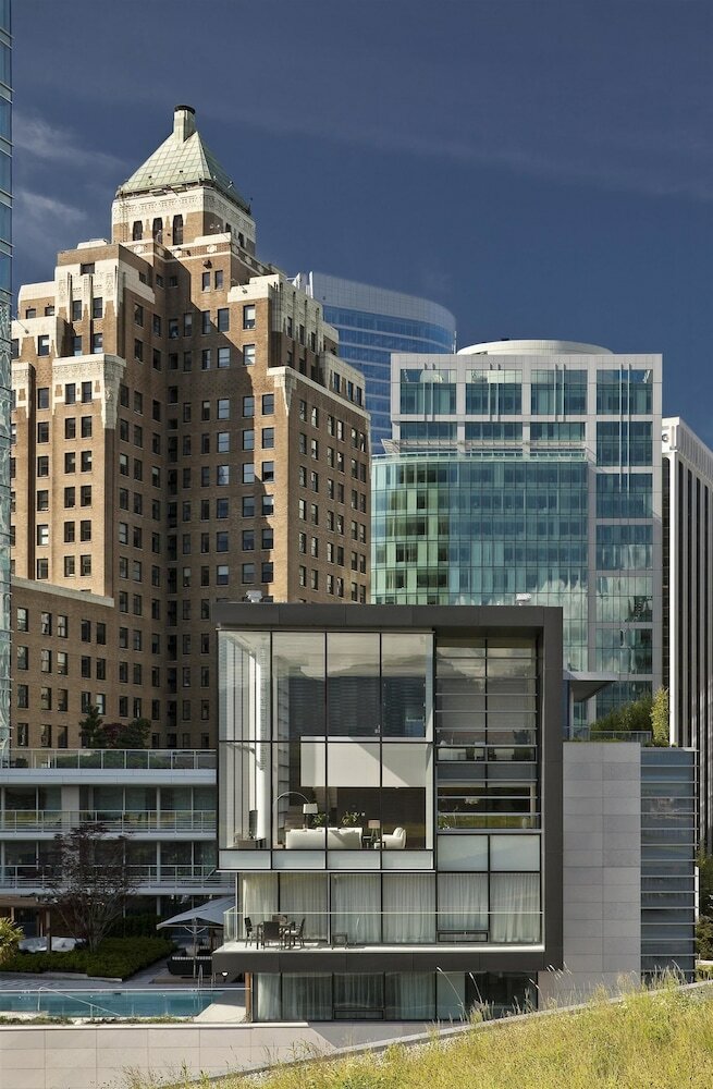 Фото Fairmont Pacific Rim