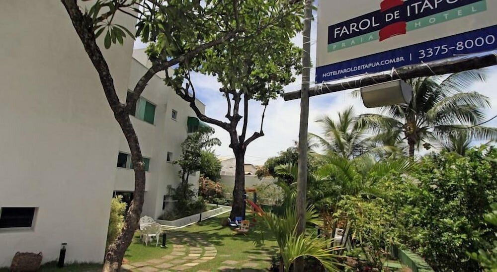 Фото Farol de Itapuã Praia Hotel