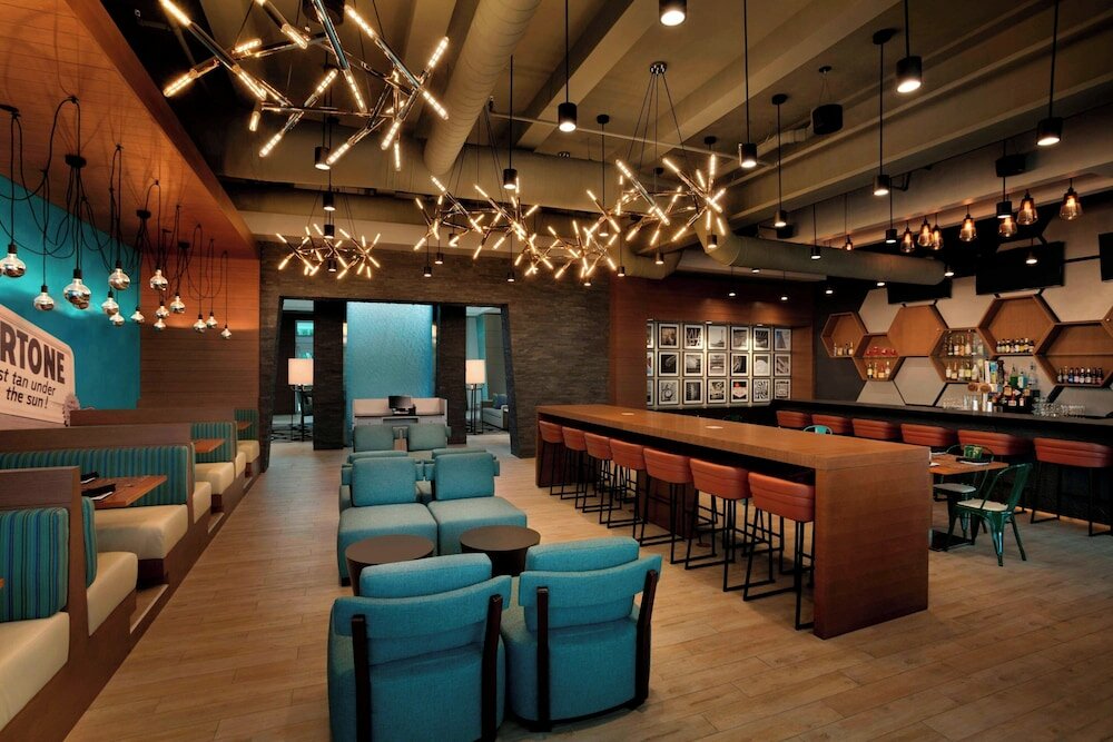 Фото Four Points by Sheraton Miami Airport