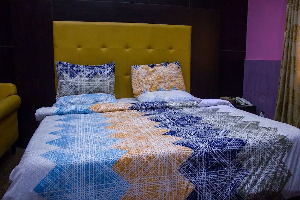 Фото Paris Suites