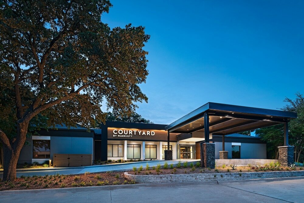 Фото Courtyard by Marriott Dallas Richardson at Spring Valley