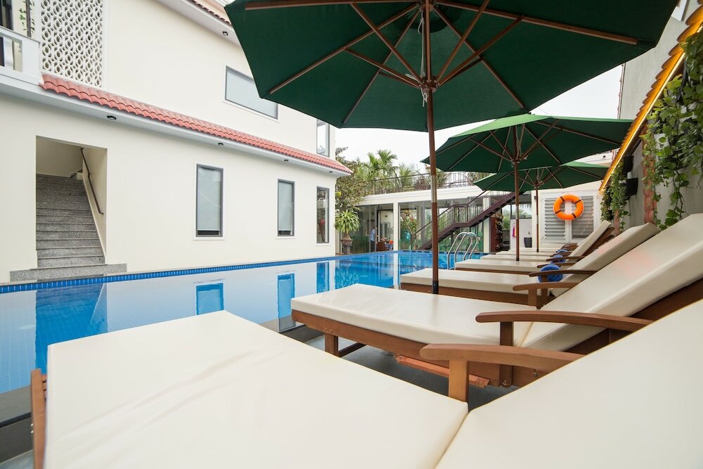 Фото River Waves Villa