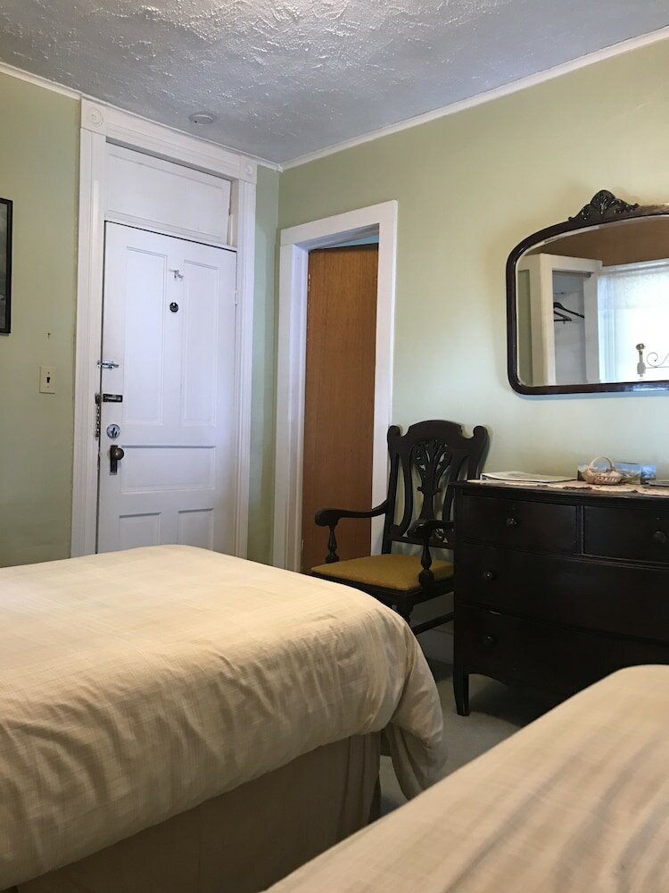 Фото The Inn at Starlight Lake