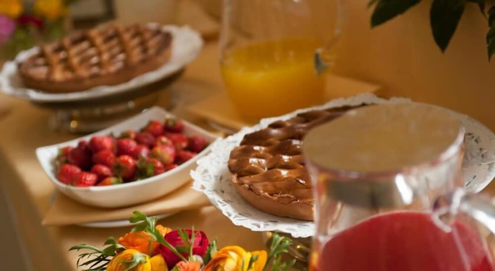 Фото Hotel Giardino Inglese