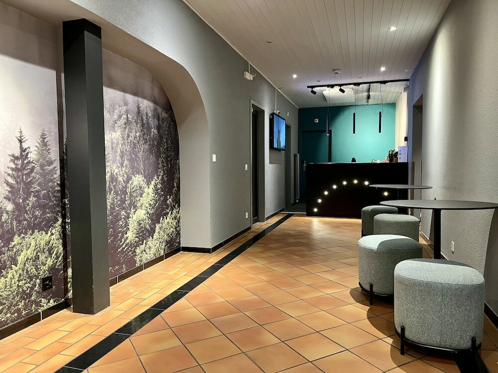 Фото Hotel Merkur Interlaken