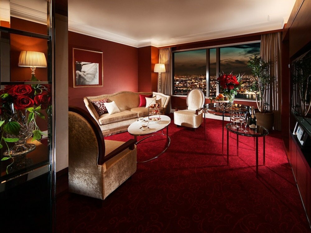 Фото Hankyu International