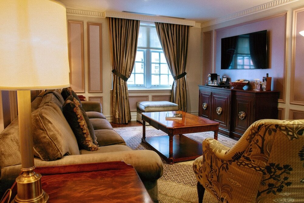 Фото Windsor Arms Hotel